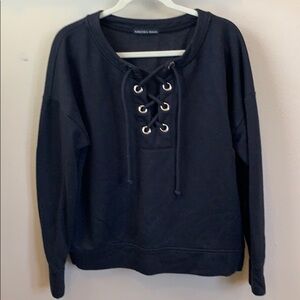XL black lace up front sweatshirt